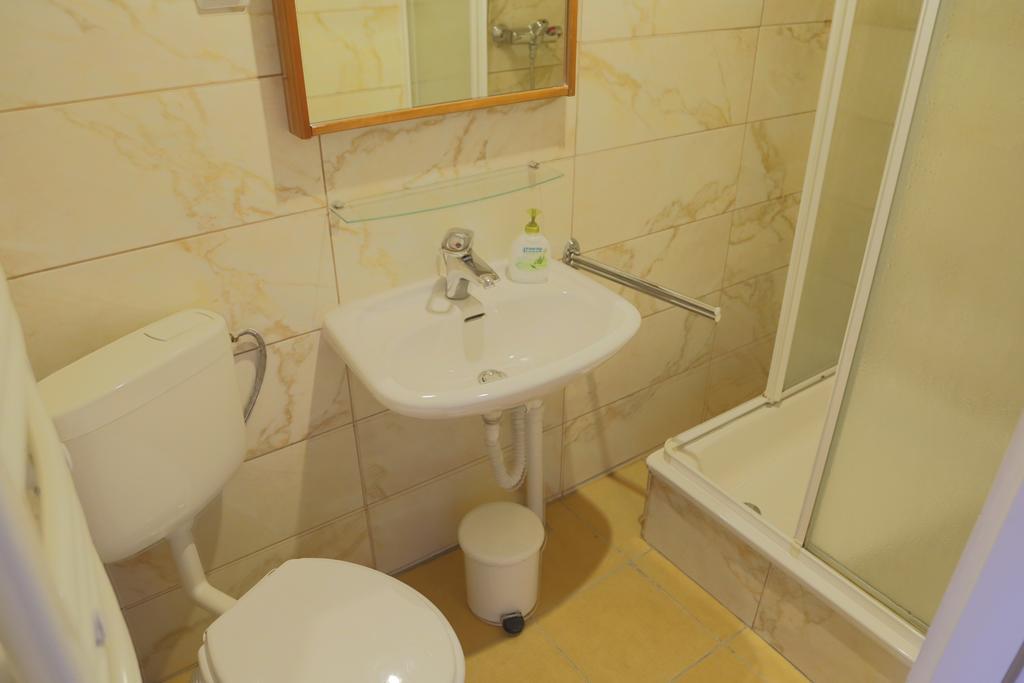 בידגוז'יז' Willa Maksymilian Bed And Breakfast חדר תמונה